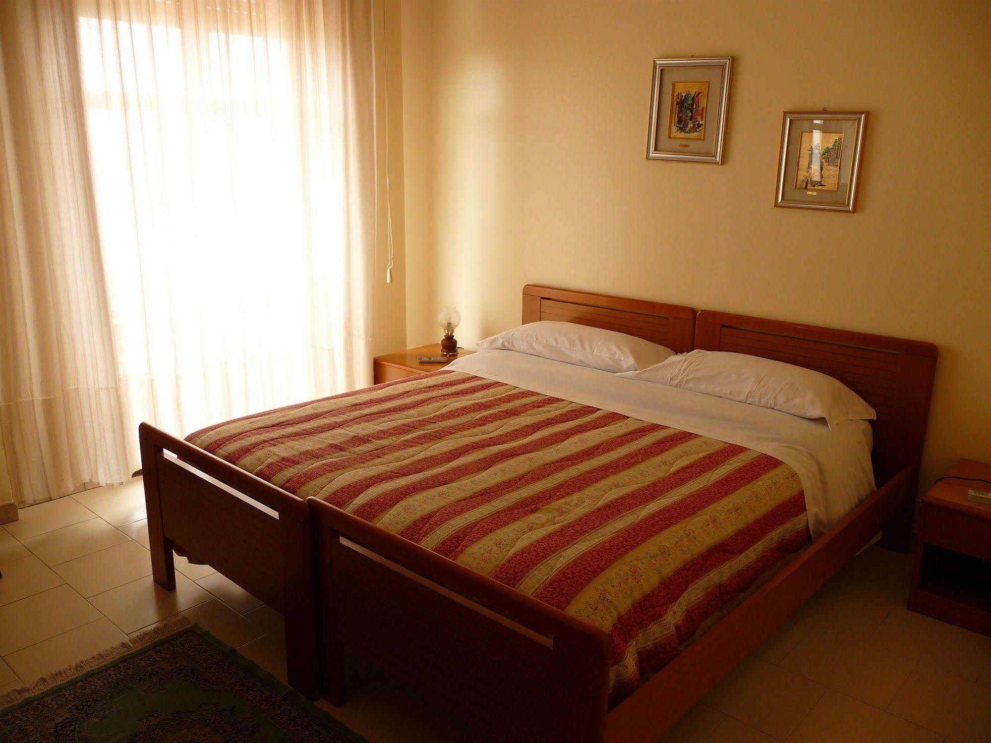 Agathae Hotel & Residence Scoglitti Kültér fotó